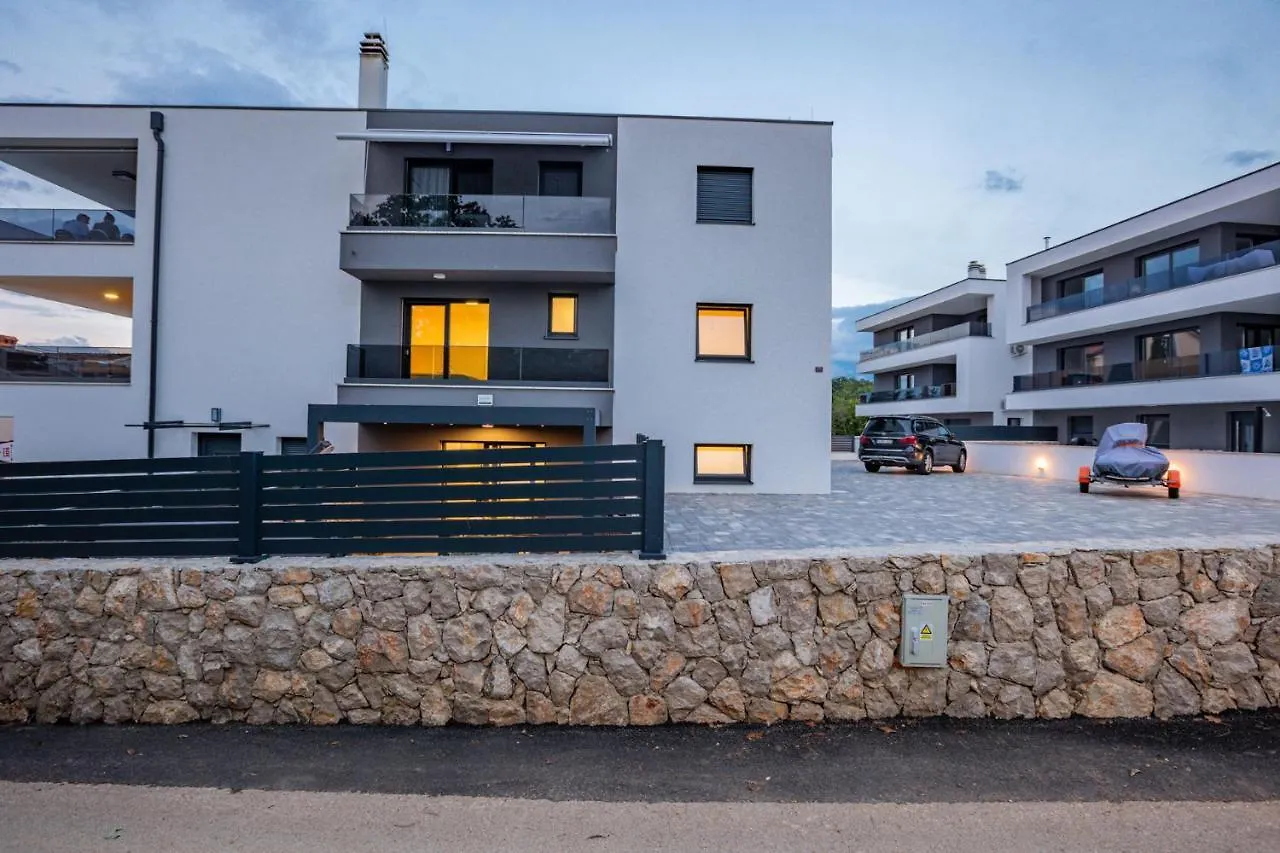 Superior Apartments Malinska