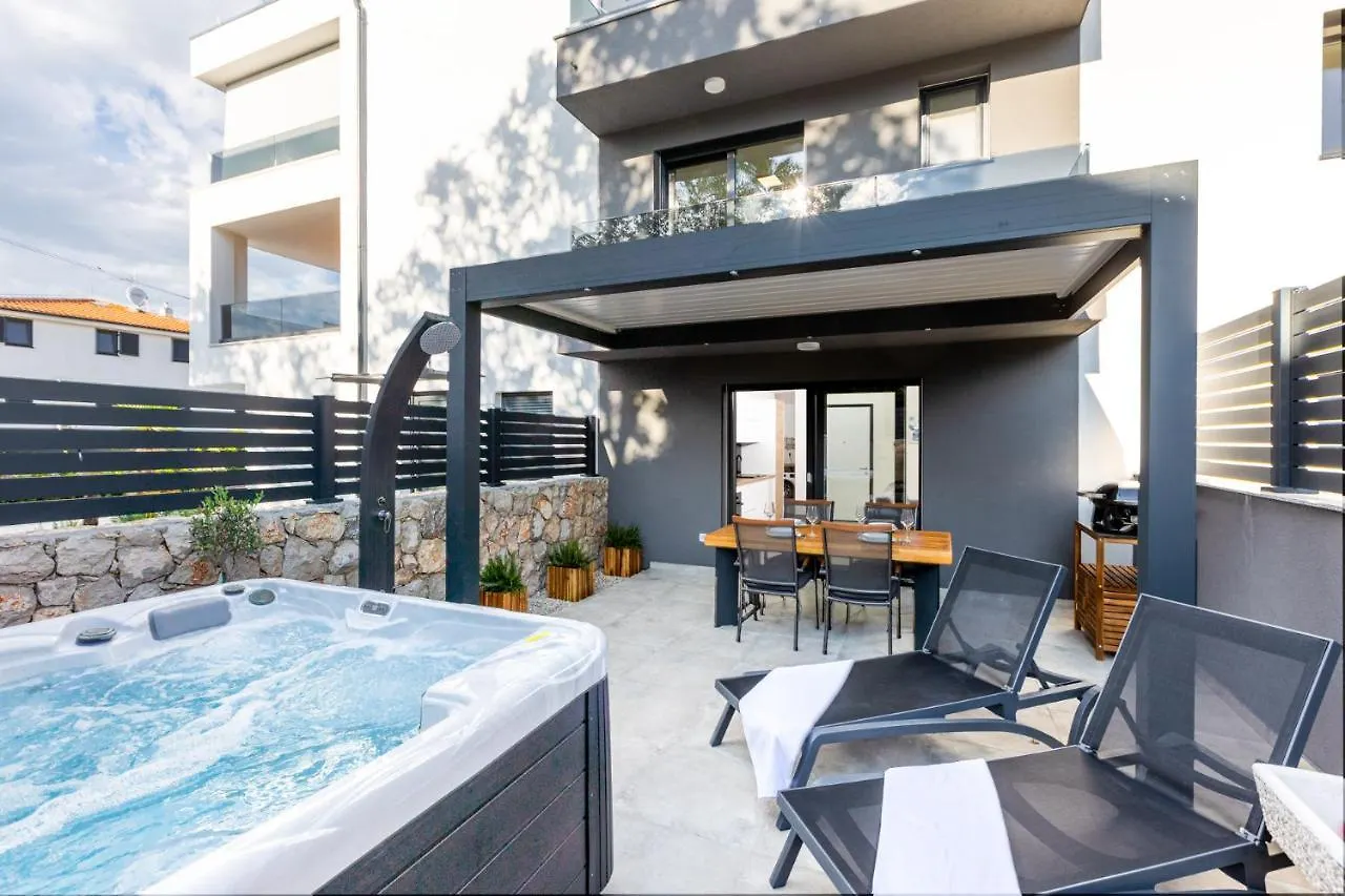 Superior Apartments Malinska Croatia