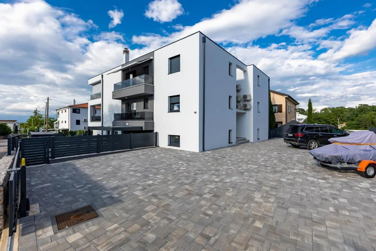Superior Apartments Malinska Croatia